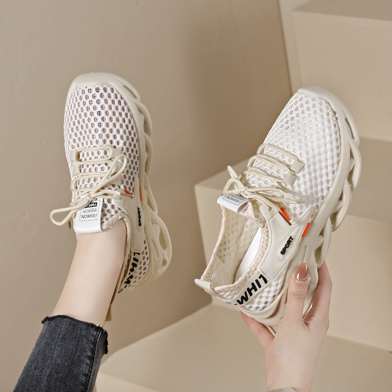 Mesh sneakers