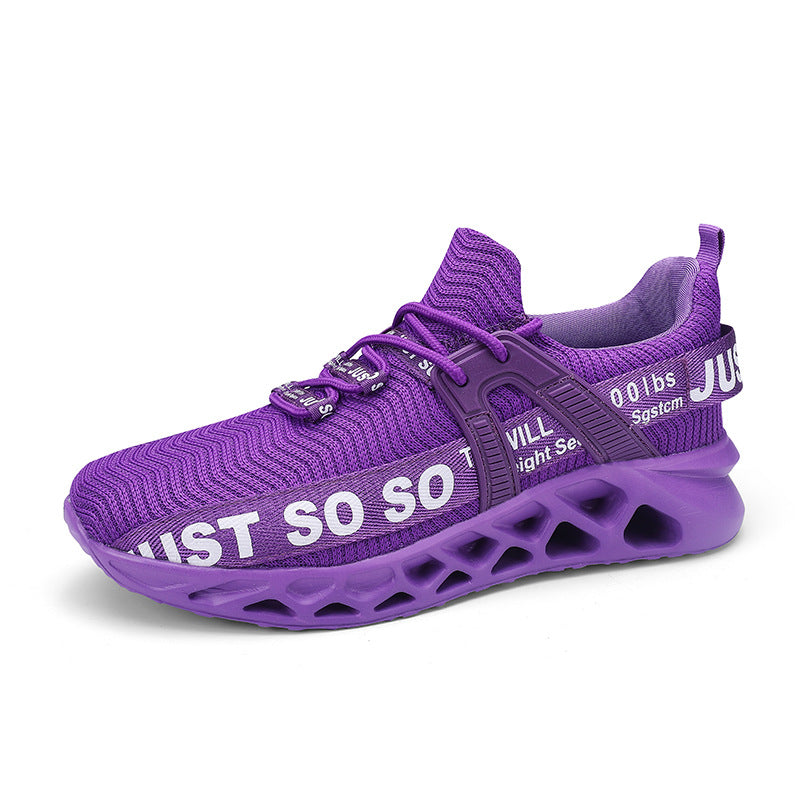 Mesh sports shoes