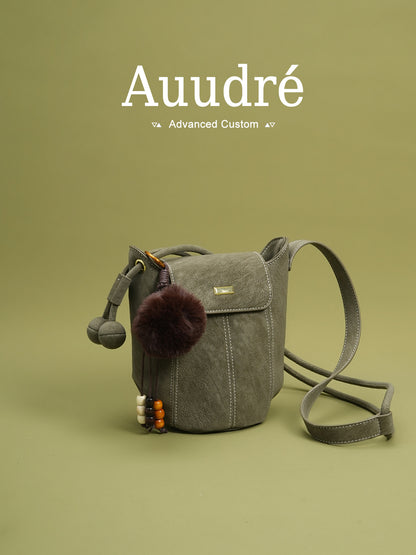messenger bag