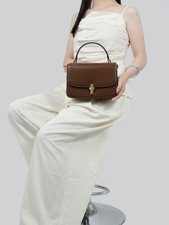 Metal buckle genuine leather small square handbag
