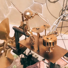 Drummer windmill - gold