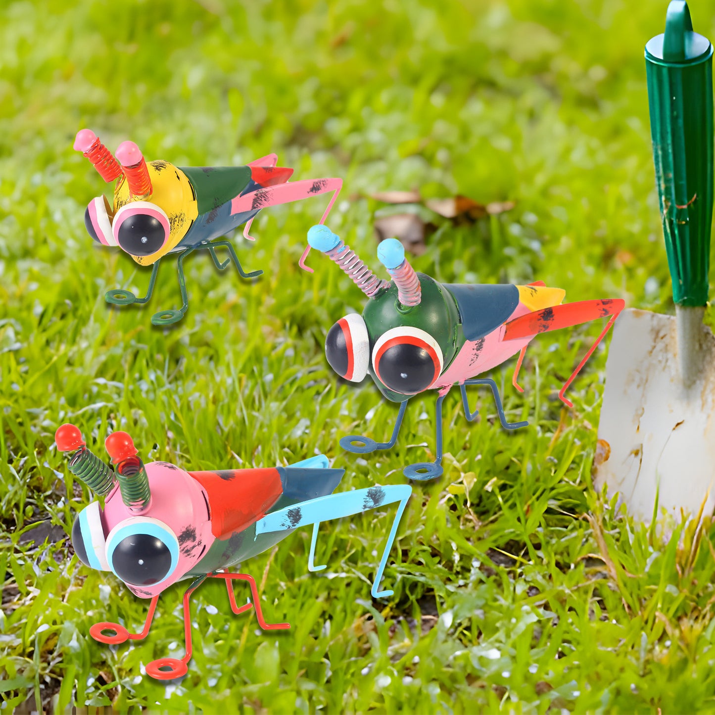 Metal Grasshopper Garden Decoration