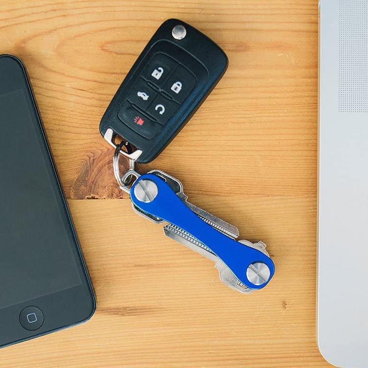 Metal key clip