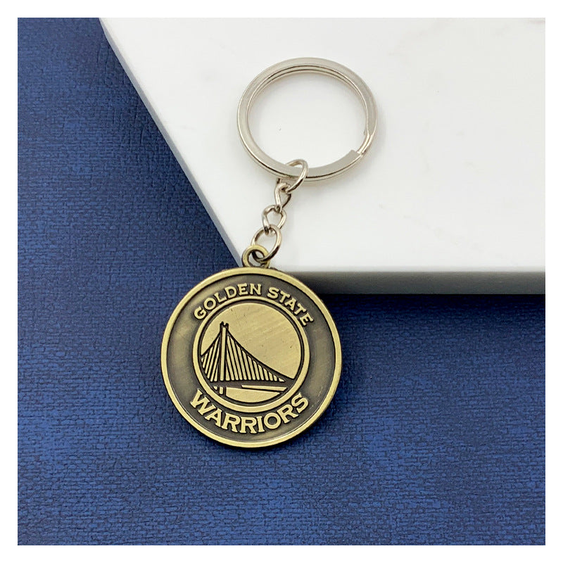 Metal keychain