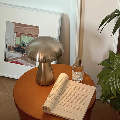 Metal Mushroom Table Lamp