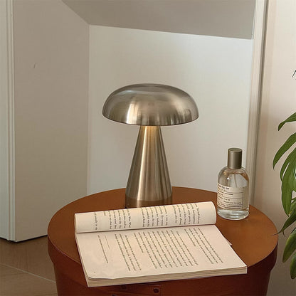 Metal Mushroom Table Lamp