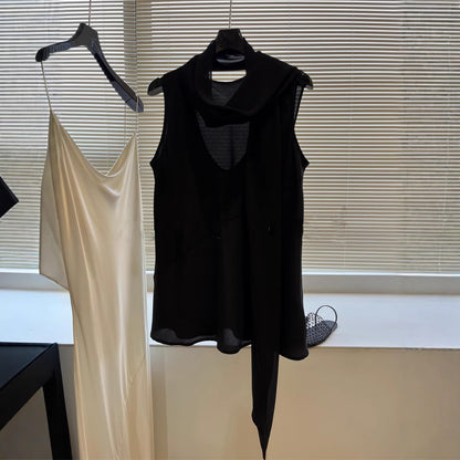 Micro-permeable pleated scarf-style pullover vest