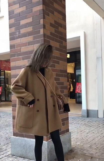 Mid-length woolen coat