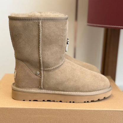 Mid-Top Winter Snow Boots with Wool Lining