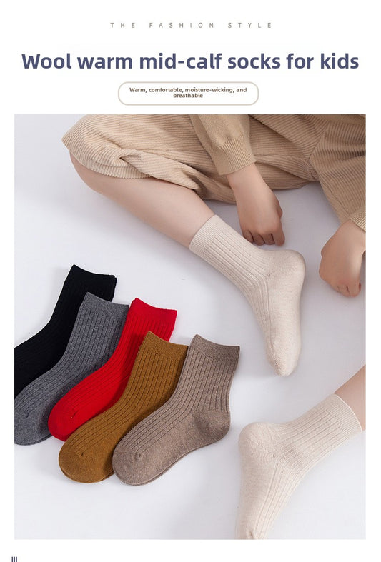 Mid-tube socks warm in autumn and winter
