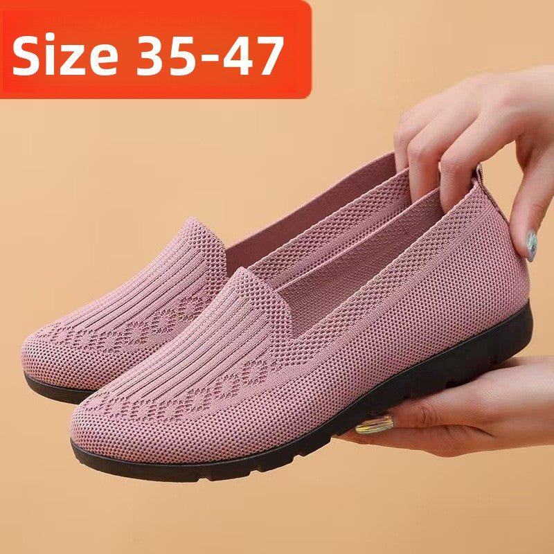 Middle-aged and elderly wearing mesh shoes
