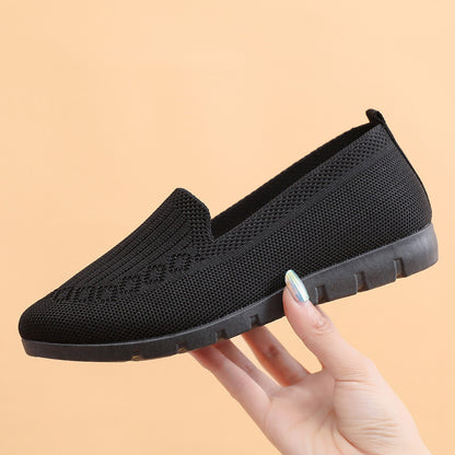 Middle-aged and elderly wearing mesh shoes