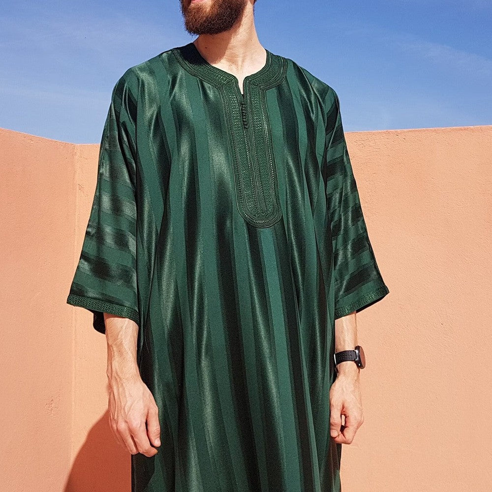 Middle Eastern casual embroidered robe