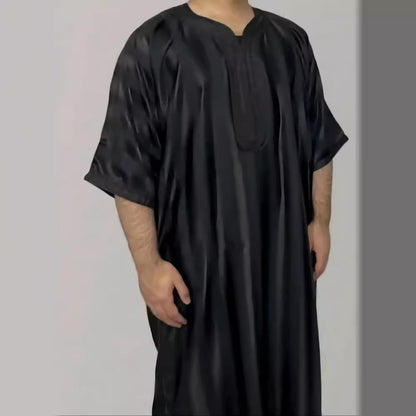 Middle Eastern casual embroidered robe