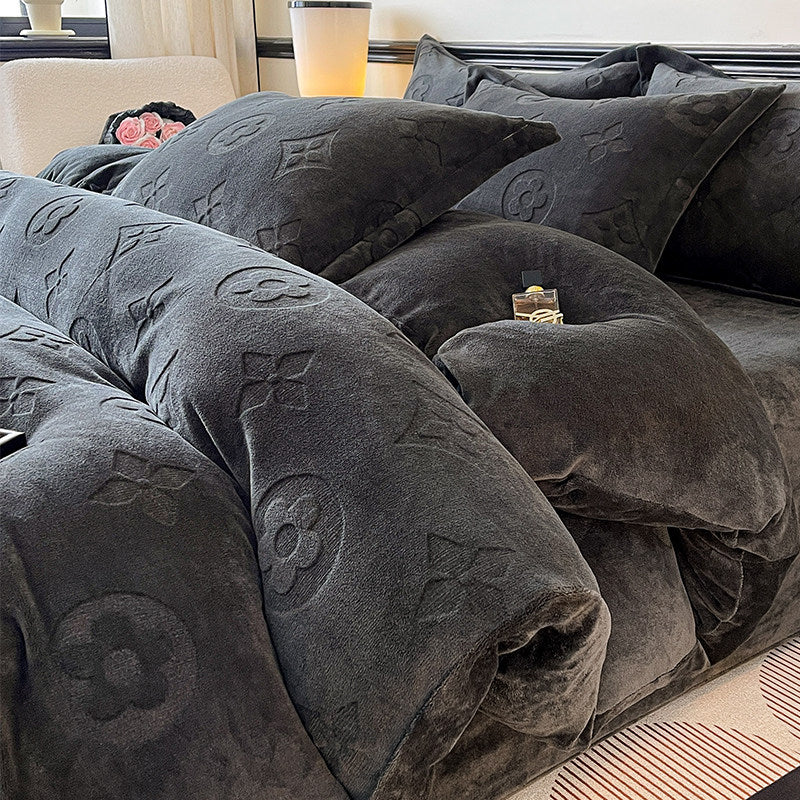 Milk Velvet Quilt Cover