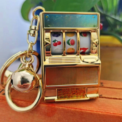 Mini fruit machine keychain