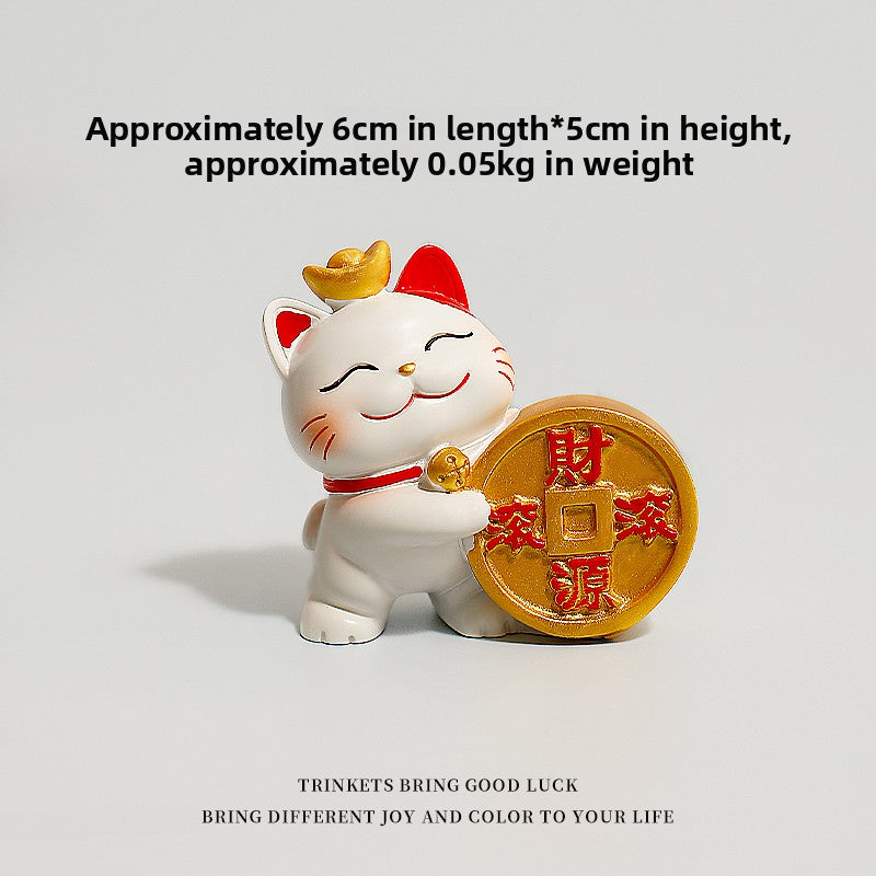 Mini office desk decoration of Maneki Neko (Money Cat)