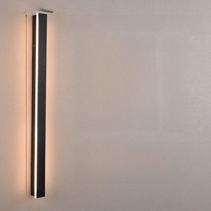 Minimalist LED Waterproof Outdoor Wall Lamp