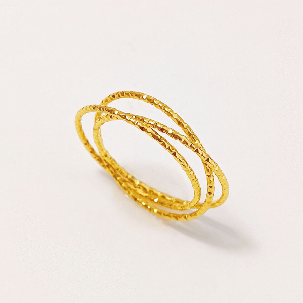 Minimalist Three-Ring Women's Ring