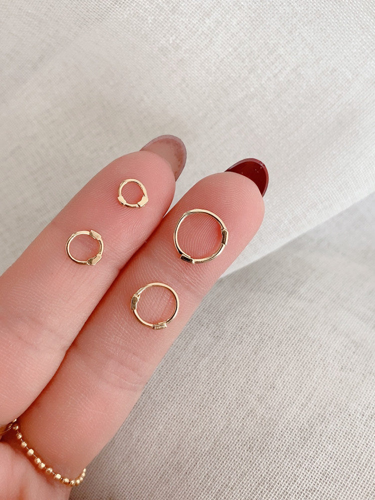 Minimalist, Versatile Solid Gold Ear Cuff
