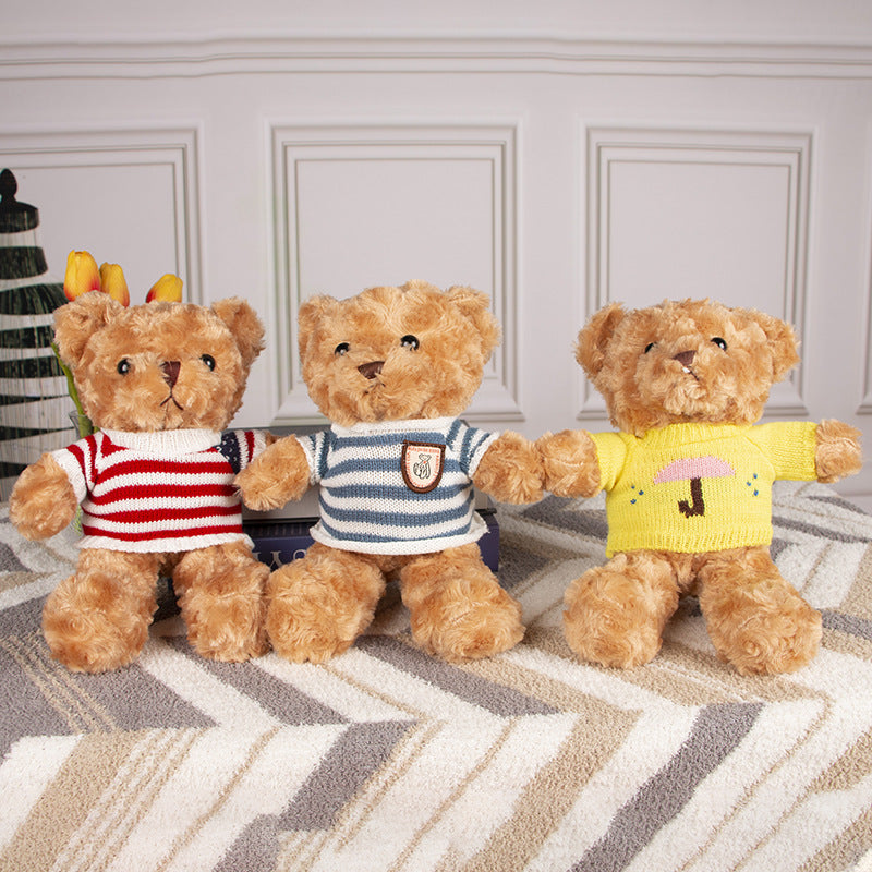 Mittens teddy bear figurine