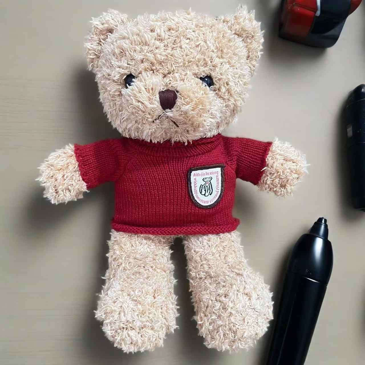 Mittens teddy bear figurine