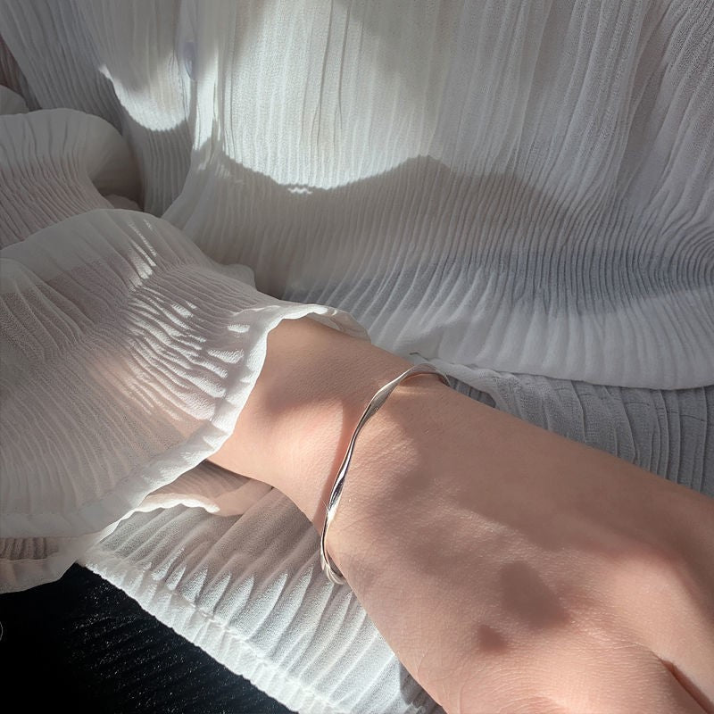 Mobius bracelet girl on Instagram