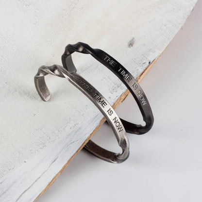 Möbius strip bracelet