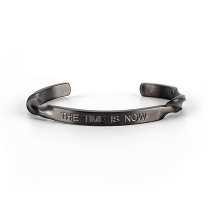 Möbius strip bracelet