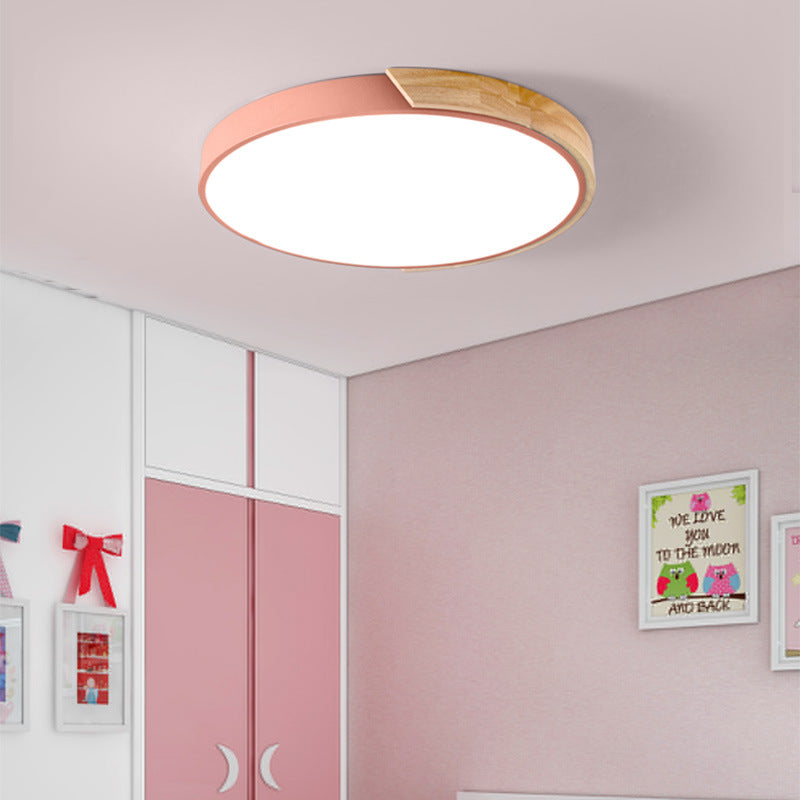 Modern minimalist ceiling lamp