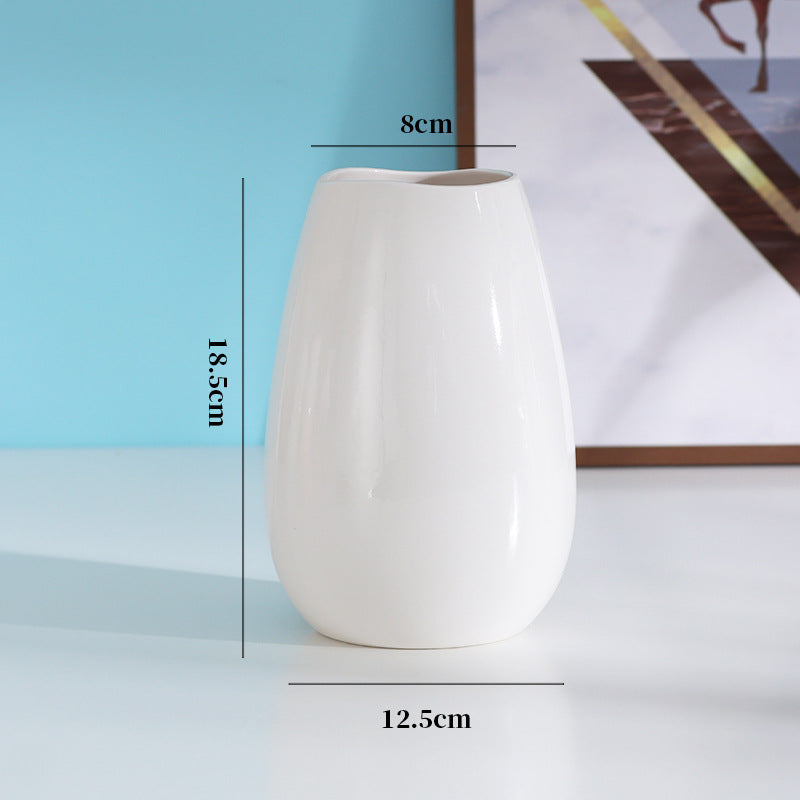 Modern Minimalist European Glass Vase