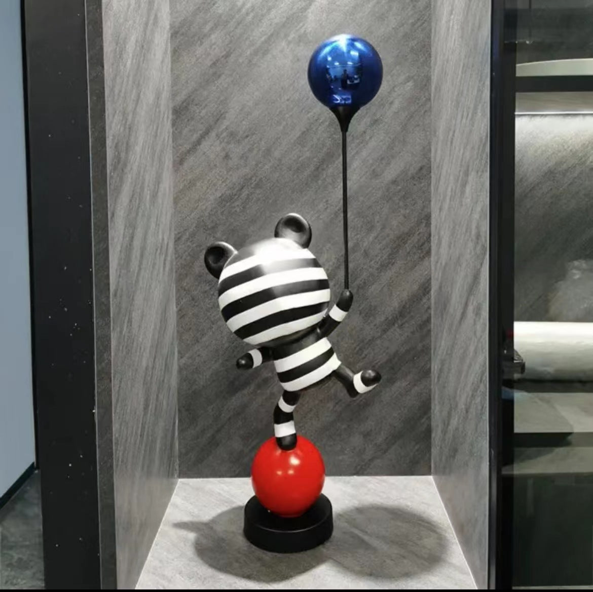 Modern Minimalist Resin Bear Sculpture Decor