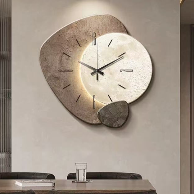 Modern Oval Wall Clock with Quartz Movement