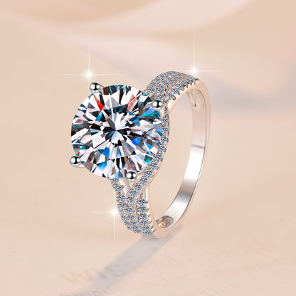 Moissanite Ring