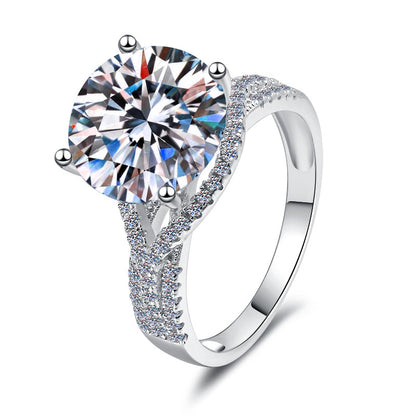 Moissanite Ring