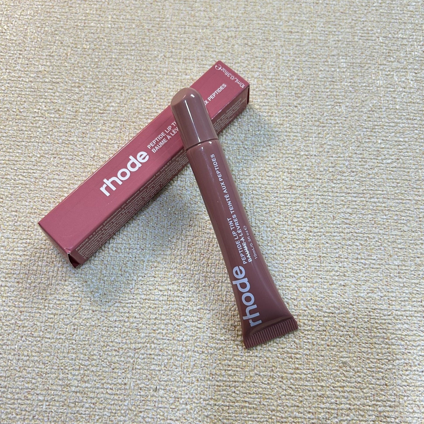 Moisturizing Lip Balm