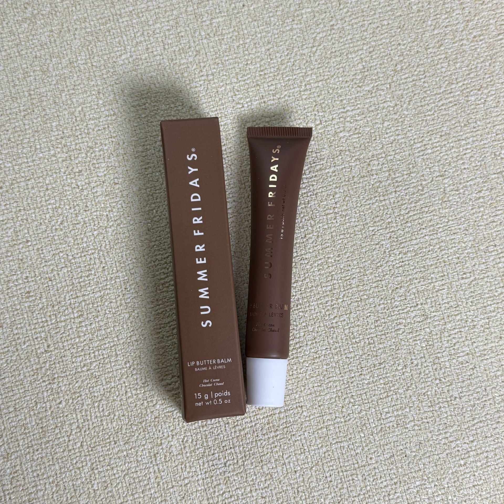 Moisturizing Shiny Lip Balm