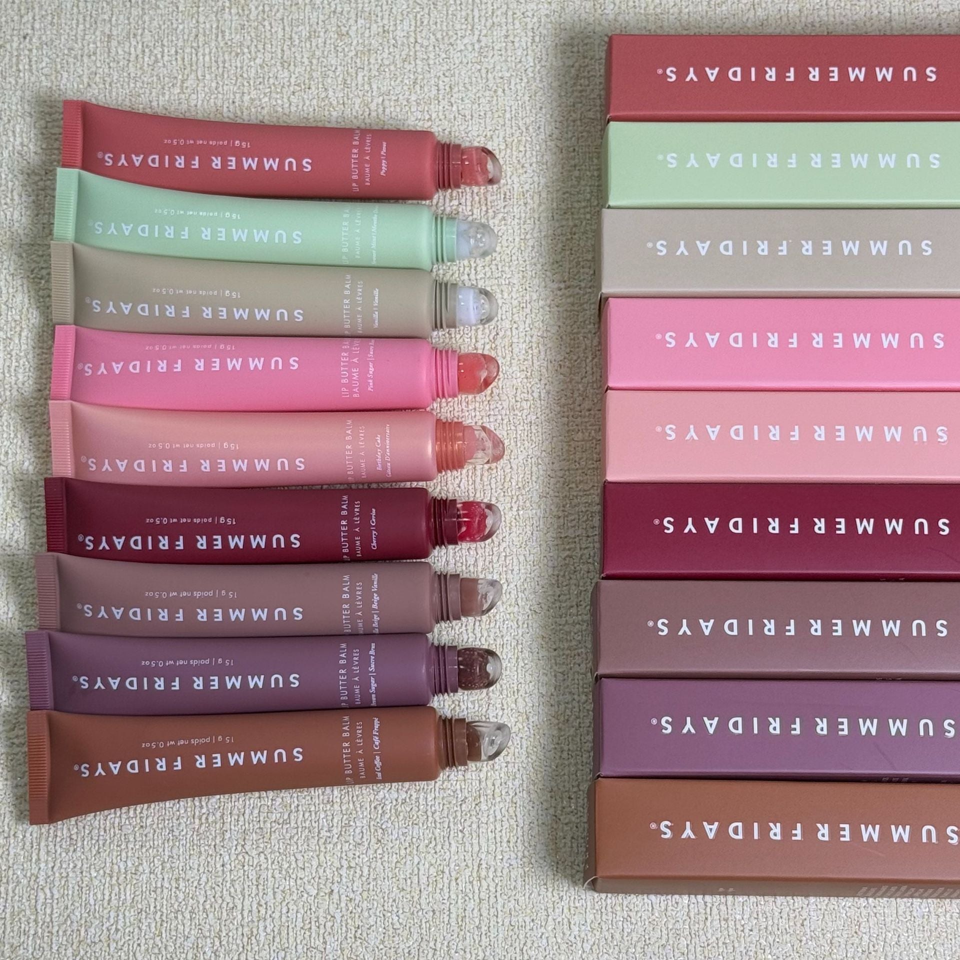 Moisturizing Shiny Lip Balm