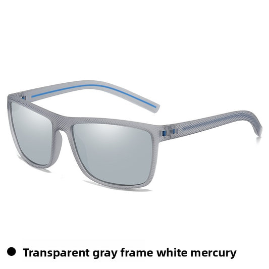 Motion polarized sunglasses