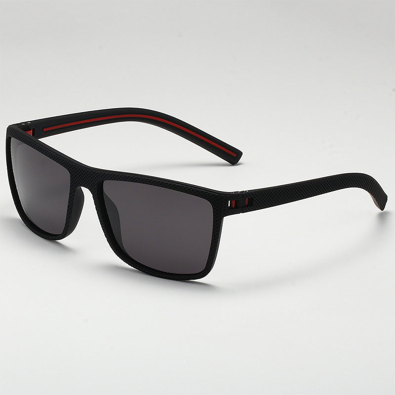 Motion polarized sunglasses