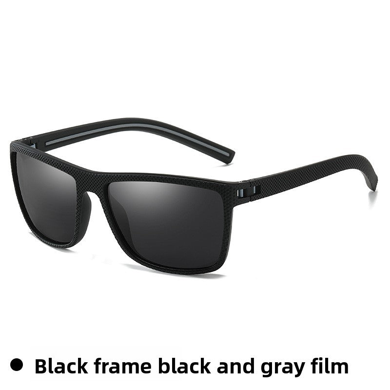 Motion polarized sunglasses