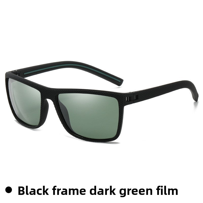 Motion polarized sunglasses