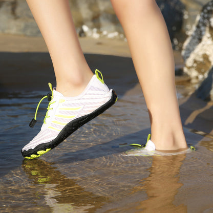 Mountaineering hiking and stream-wading shoes