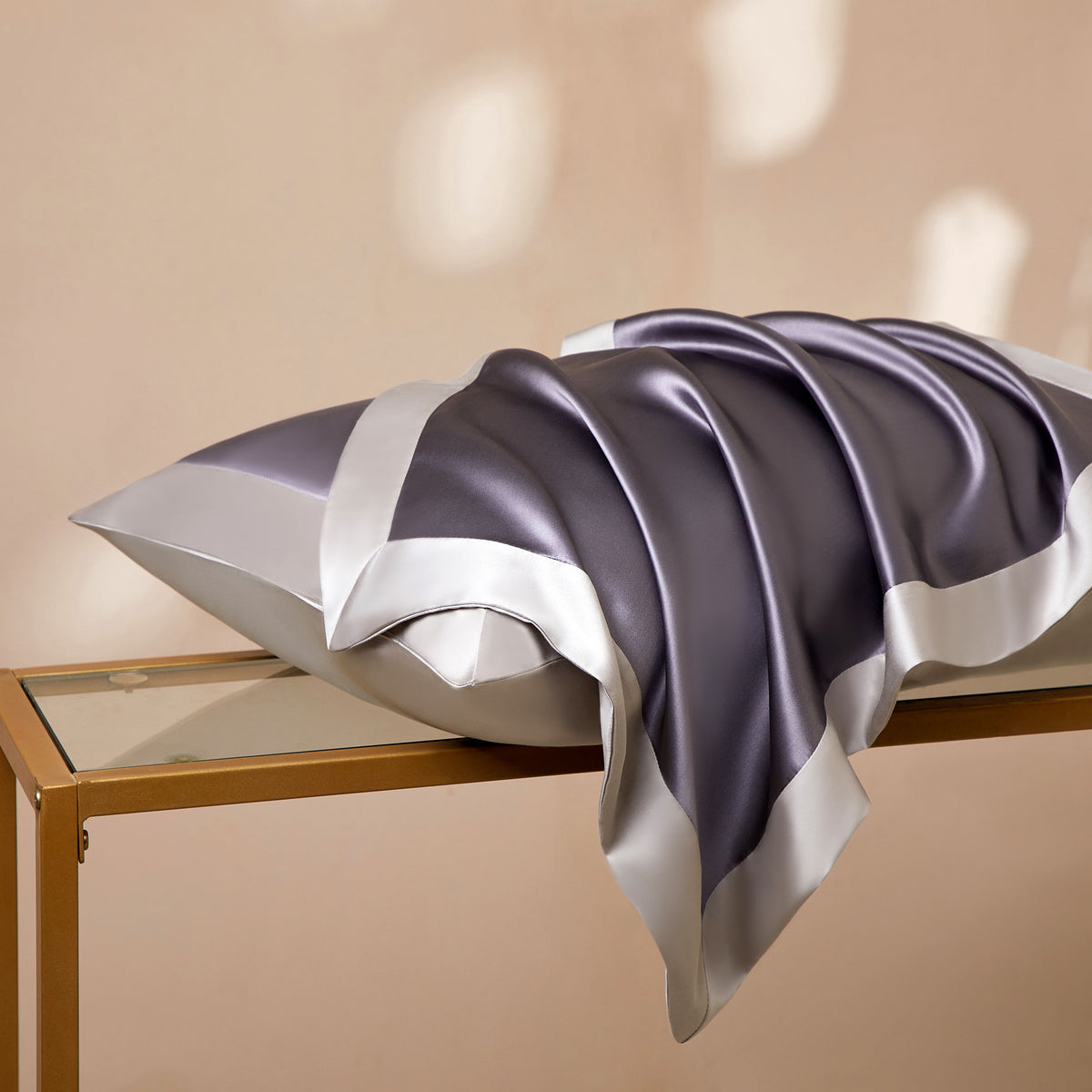 Mulberry Silk Pillowcases for Skin and Hair Care
