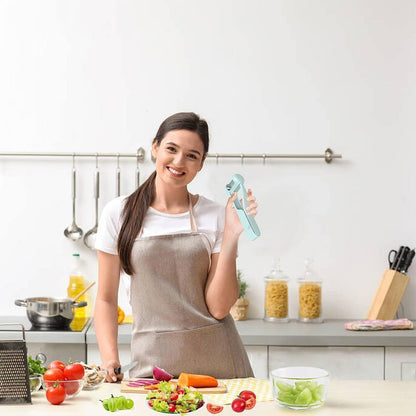 multi-functional household handheld fruit slicer grape slicer complementary food manual strawberry slicer fruit