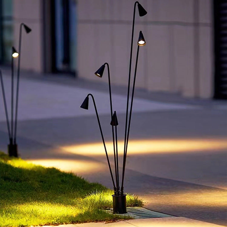 Multi-Head Branch Outdoor Lawn Light