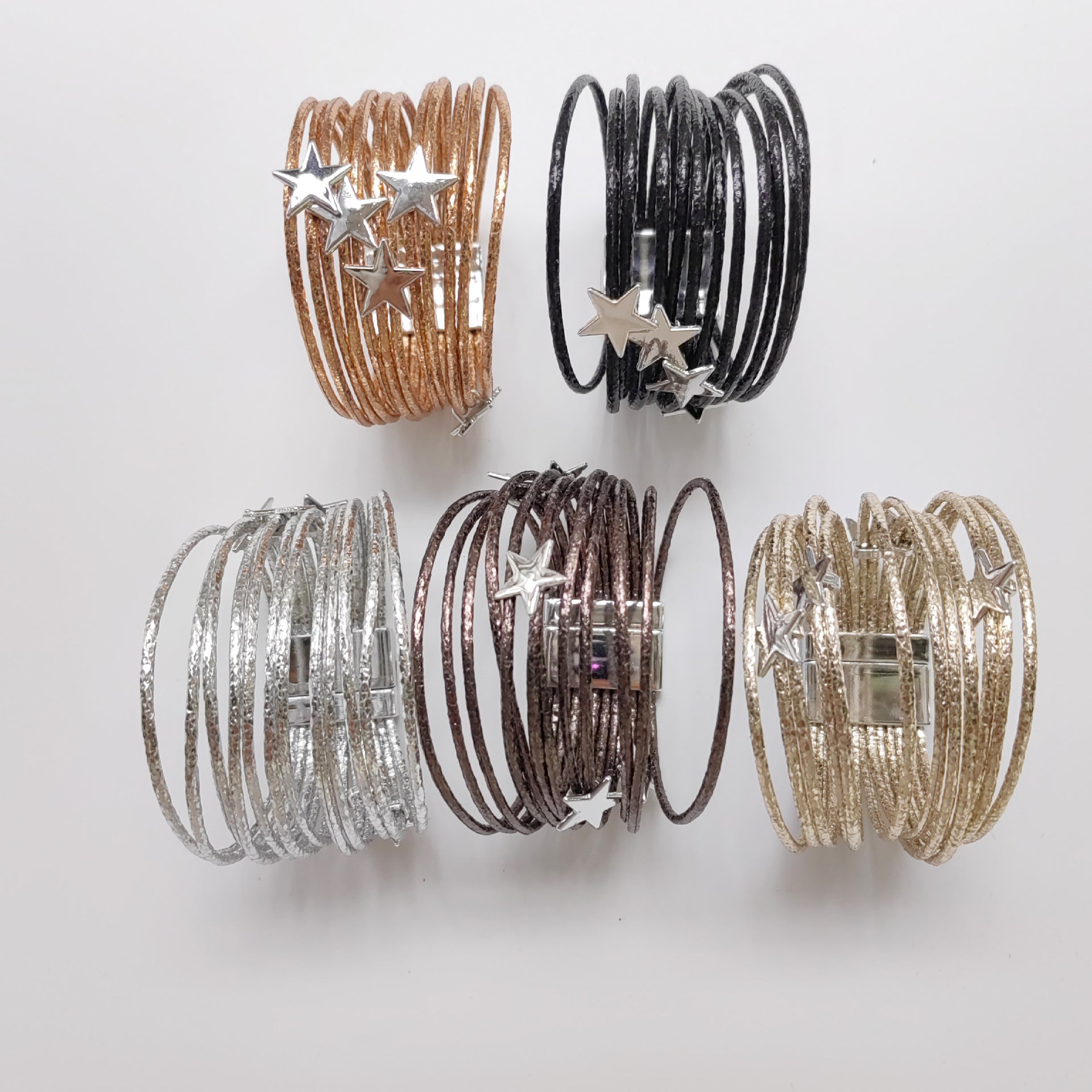 Multi-layered round bar bracelet
