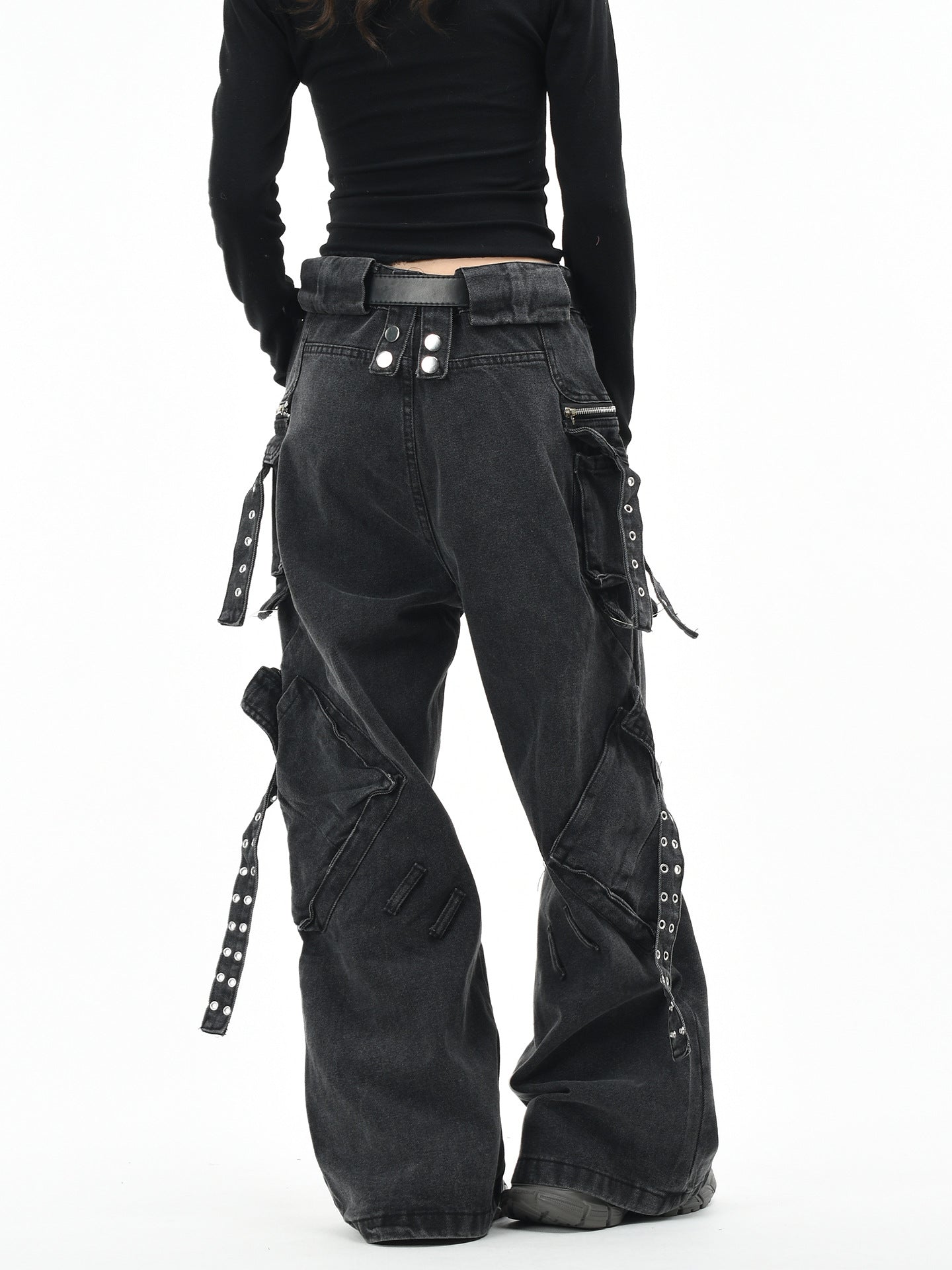 Multi-Pocket Cargo Jeans