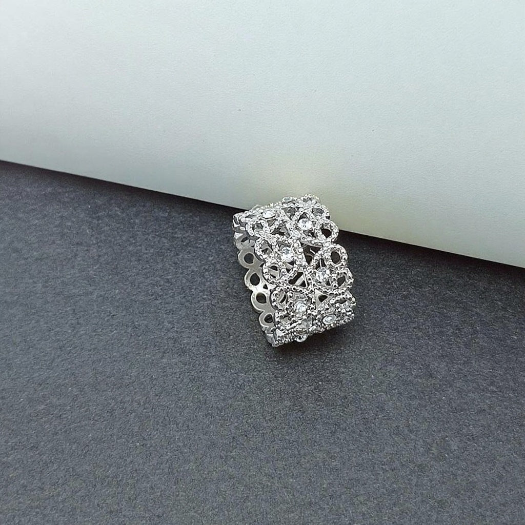 Multifunctional Alloy Scarf Buckle