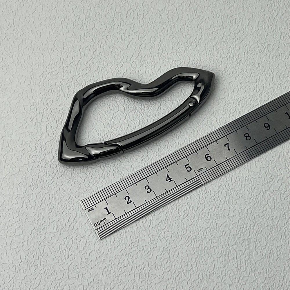Multifunctional keychain